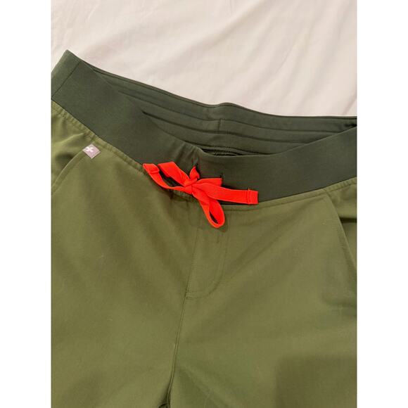 Figs Zamora Tall Jogger Scrub Pants Dark Olive Women’s Medium Tall MT LE Retired - Picture 6 of 11
